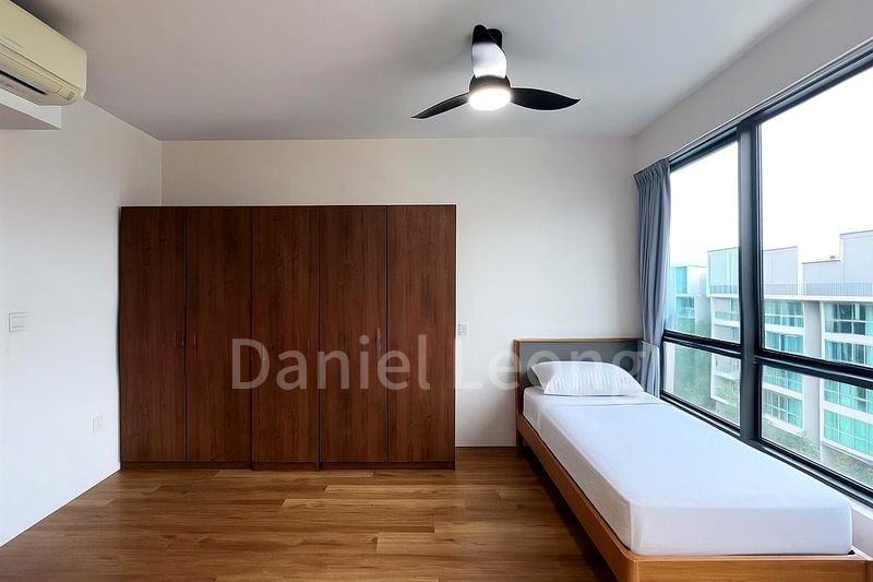 ESPARINA RESIDENCES 9