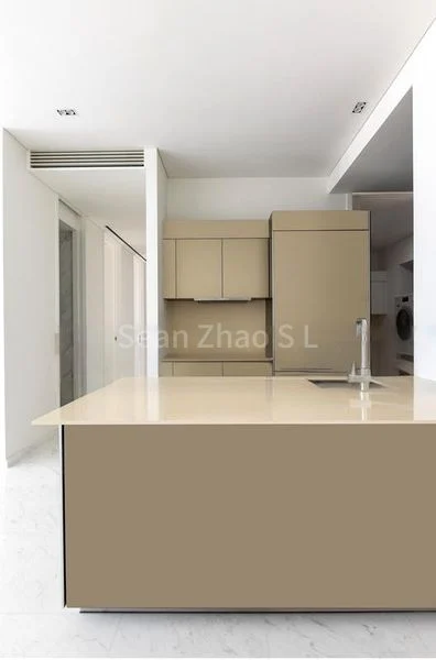 SOUTH BEACH RESIDENCES 3