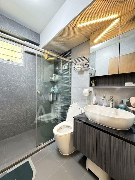 SENGKANG EAST AVE 11