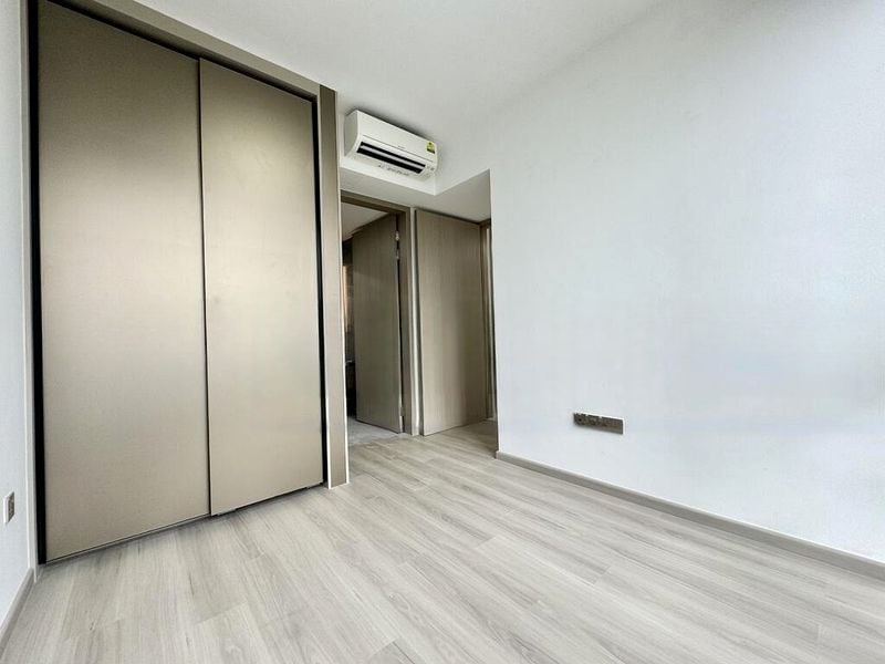 DAIRY FARM RESIDENCES 8