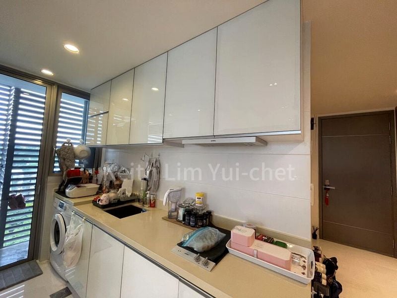 SIGNATURE AT LEWIS 4