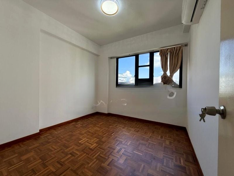 CENTRAL GREEN CONDOMINIUM 4