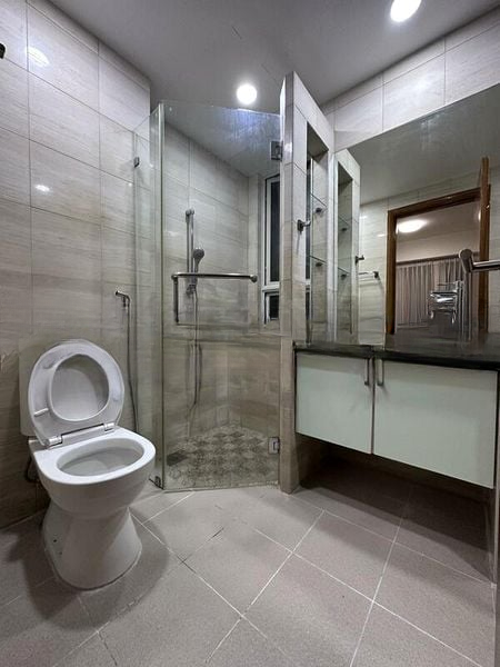 GOLDENHILL PARK CONDOMINIUM 10