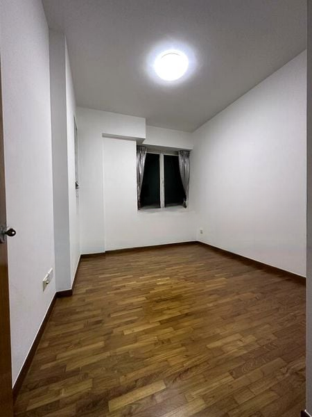 GOLDENHILL PARK CONDOMINIUM 6