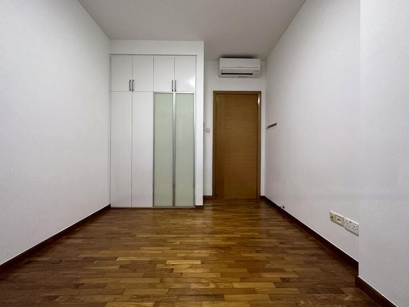 GOLDENHILL PARK CONDOMINIUM 7