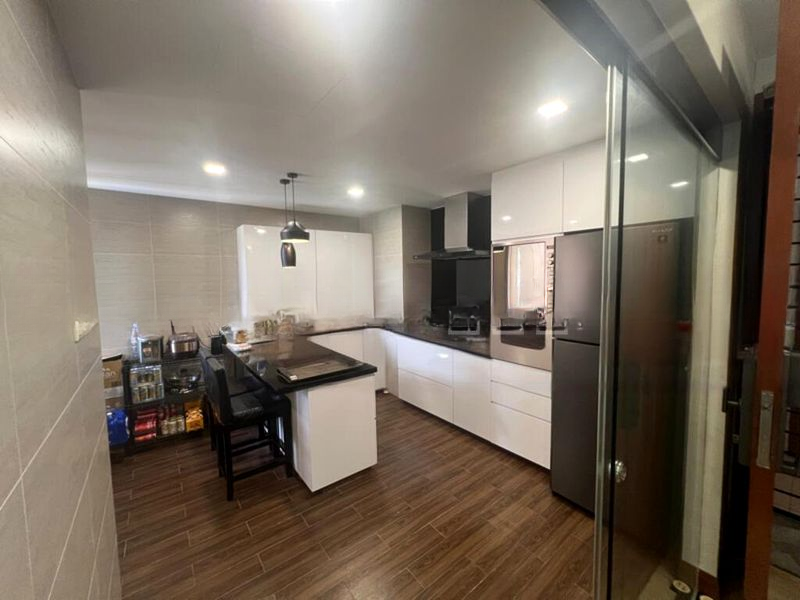 TANGLIN VIEW 7