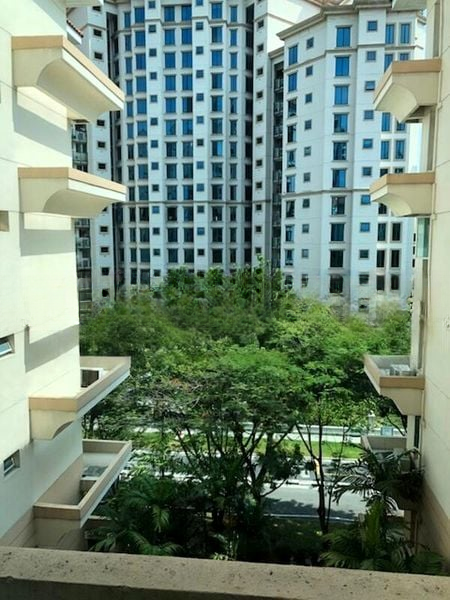 PARKSHORE 11