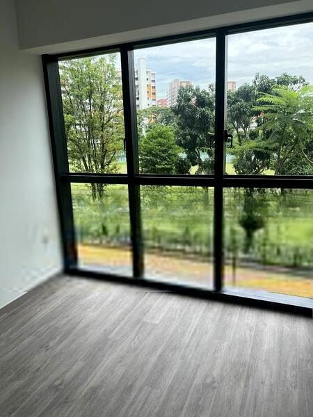 RIVERFRONT RESIDENCES 7