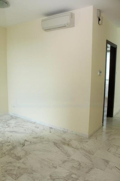 RIVIERA RESIDENCES 4
