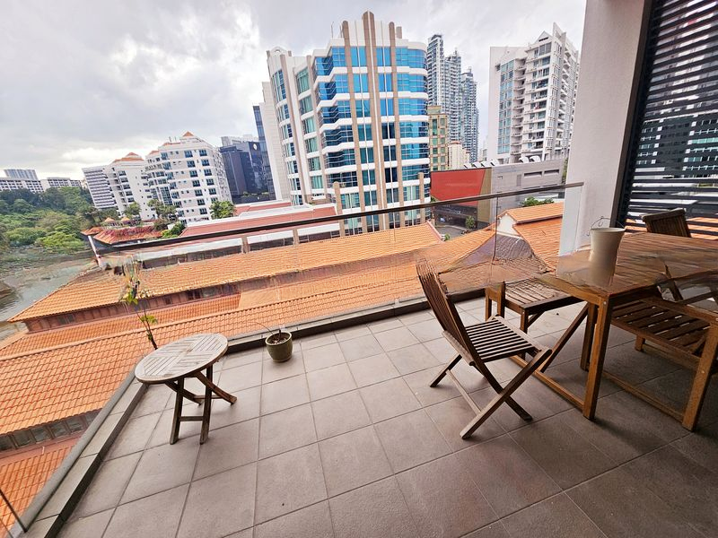 THE PIER AT ROBERTSON 10