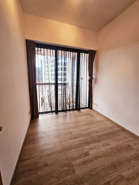 THE PIER AT ROBERTSON 7