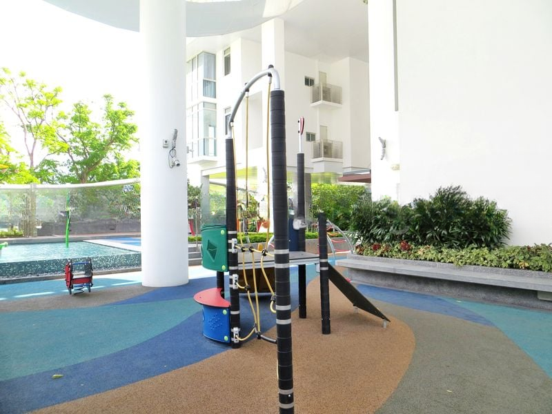 KALLANG RIVERSIDE 15