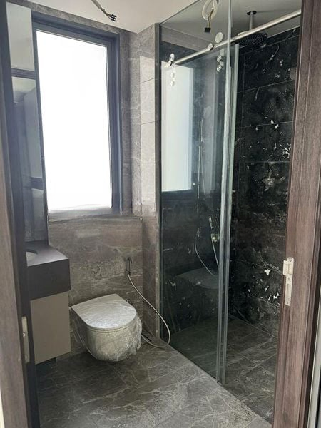 THE LINQ @ BEAUTY WORLD 7