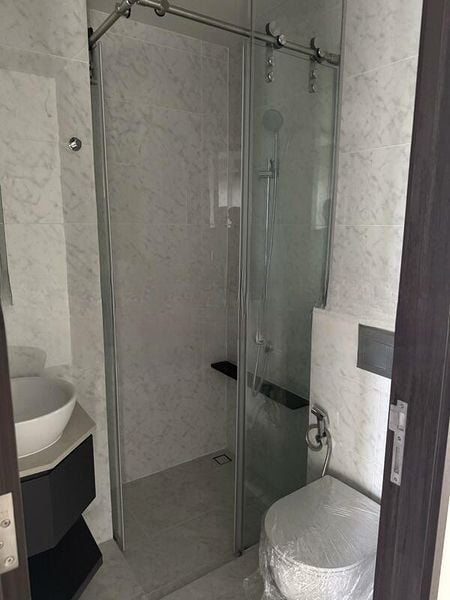 THE LINQ @ BEAUTY WORLD 3