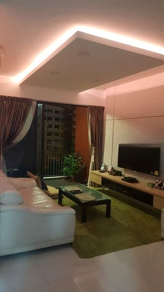 RIVERPARC RESIDENCE 2