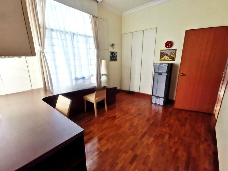 PARBURY HILL CONDOMINIUM 6