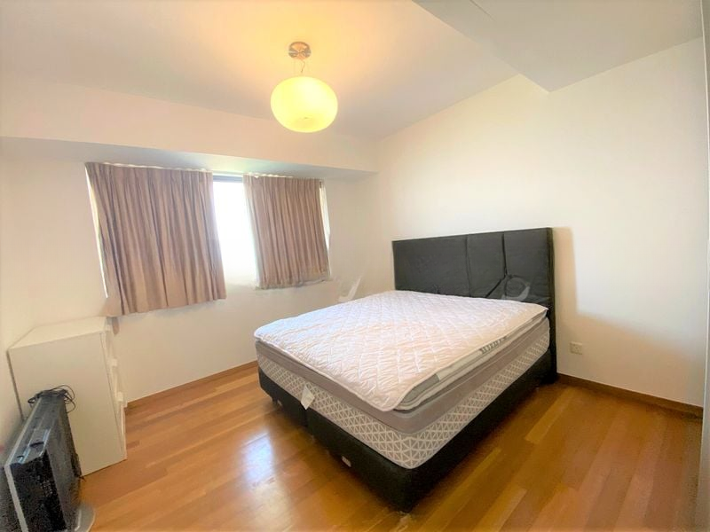 MARINA BAY RESIDENCES 2