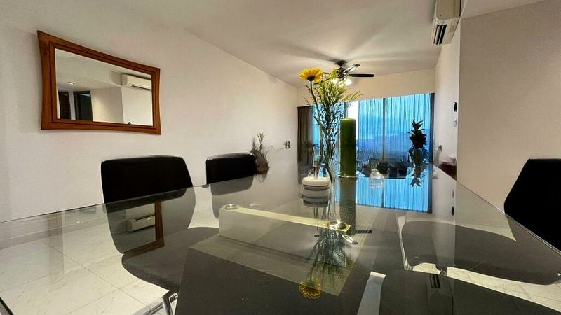 THE TAMPINES TRILLIANT 6