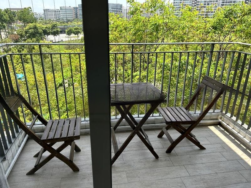 THE TAMPINES TRILLIANT 2