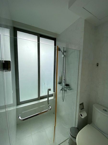 LEONIE SUITES 8