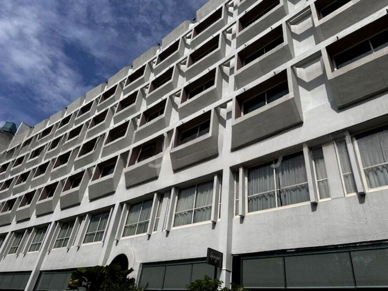 THE PLAZA 12