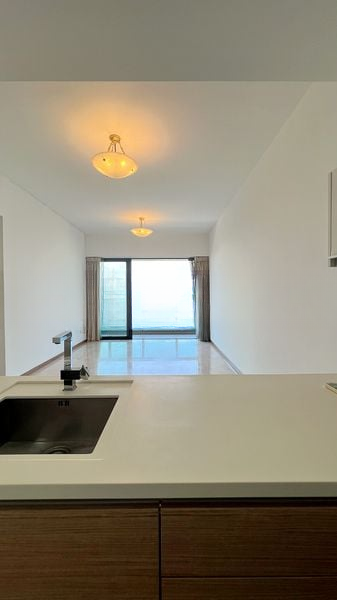 MARINA BAY RESIDENCES 1