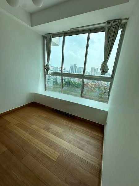 TRIBECA 4