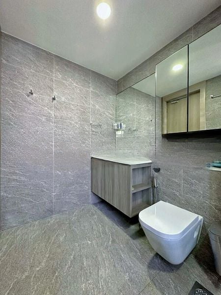 THE CLEMENT CANOPY 4