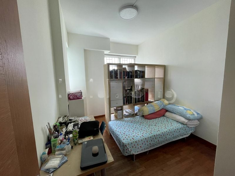 GOLDENHILL PARK CONDOMINIUM 7