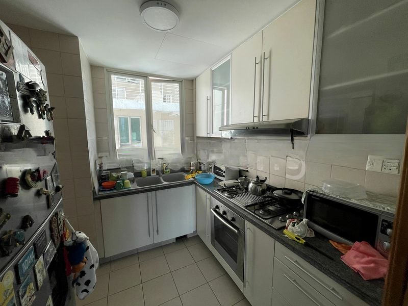 GOLDENHILL PARK CONDOMINIUM 8