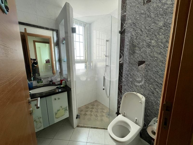 GOLDENHILL PARK CONDOMINIUM 12