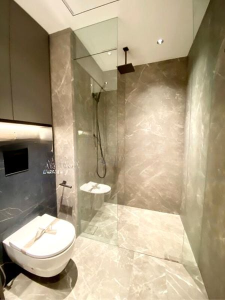 IRWELL HILL RESIDENCES 8