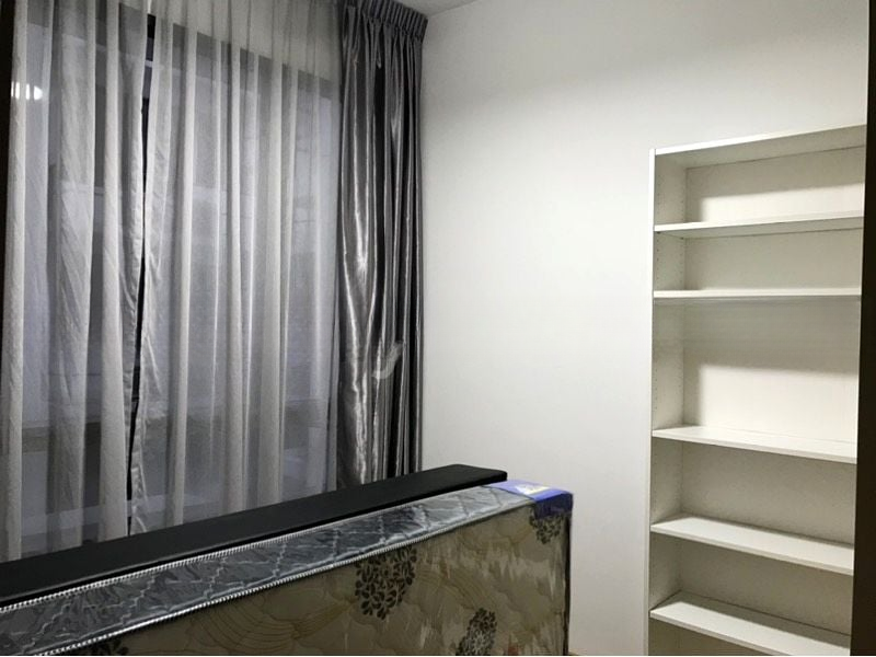 STRATUM 6