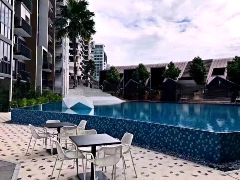 THE VENUE RESIDENCES 1