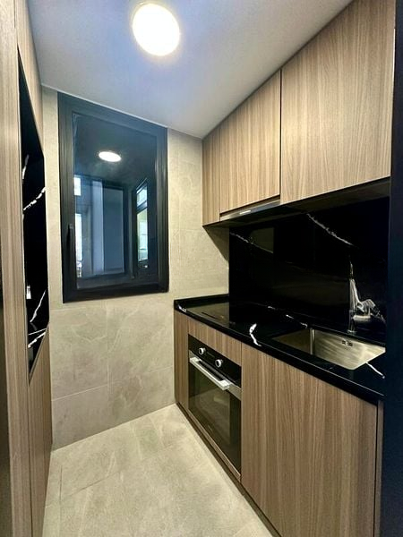 IRWELL HILL RESIDENCES 7