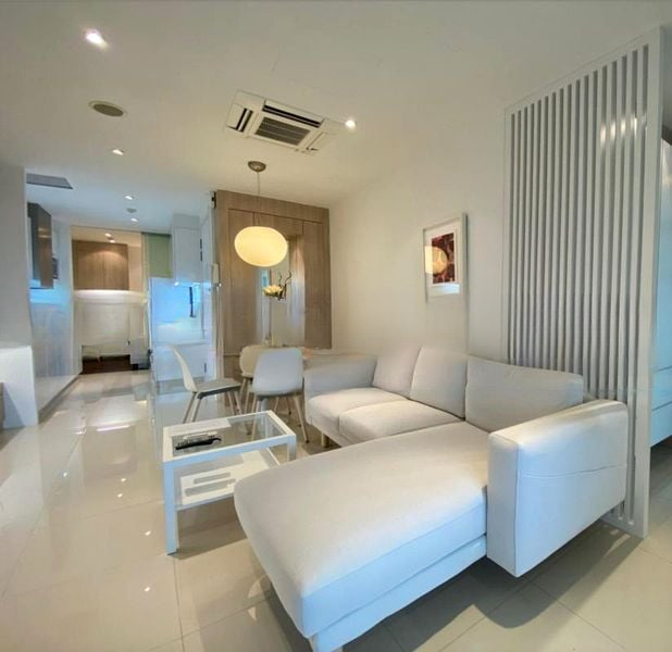 HIGH STREET CENTRE 4