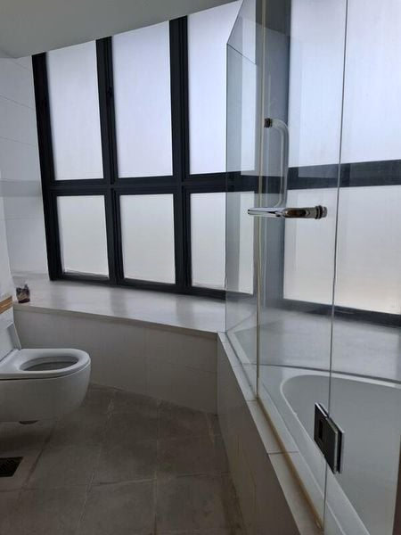 ONE OXLEY RISE 8