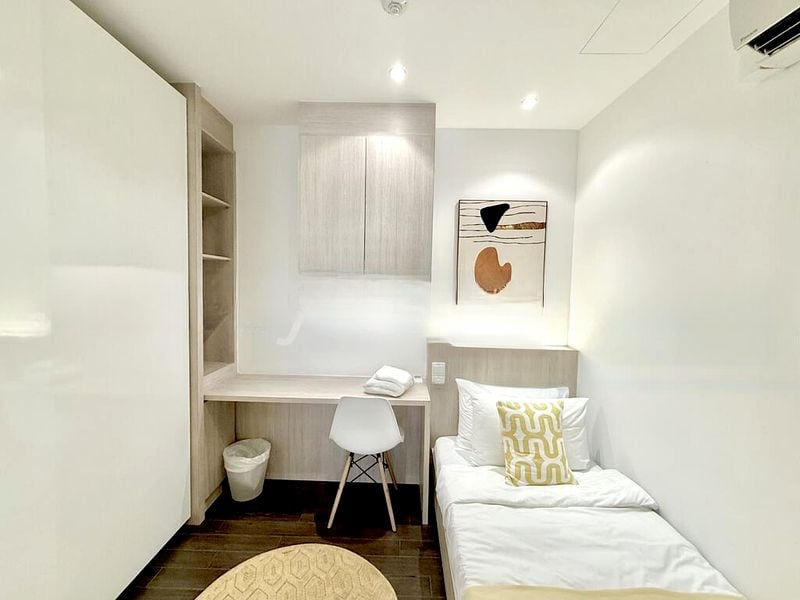 HIGH STREET CENTRE 4