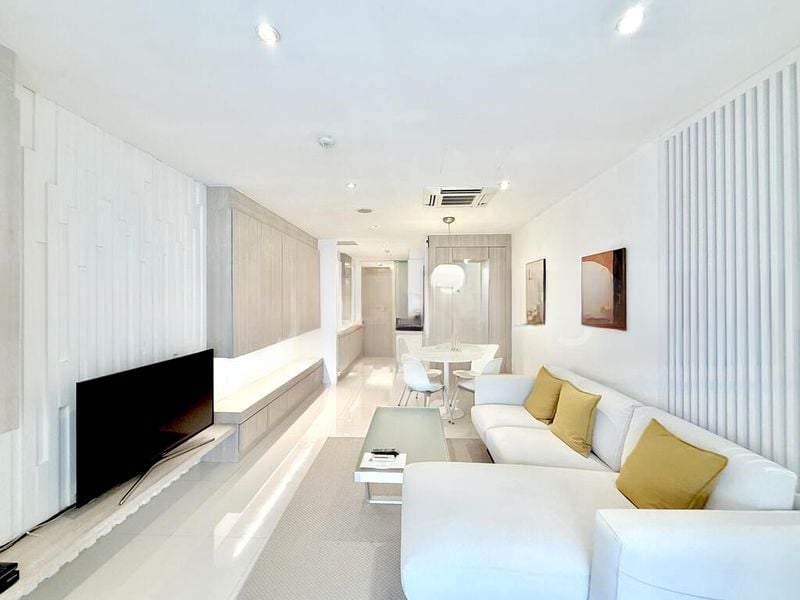 HIGH STREET CENTRE 8