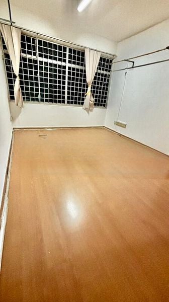 KEMBANGAN COURT 3