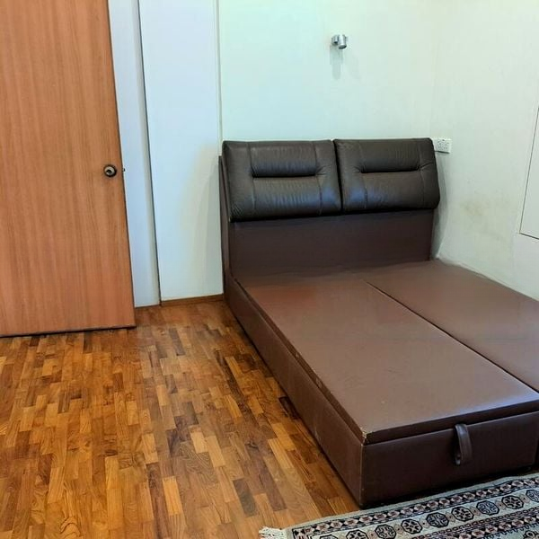 PARBURY HILL CONDOMINIUM 7