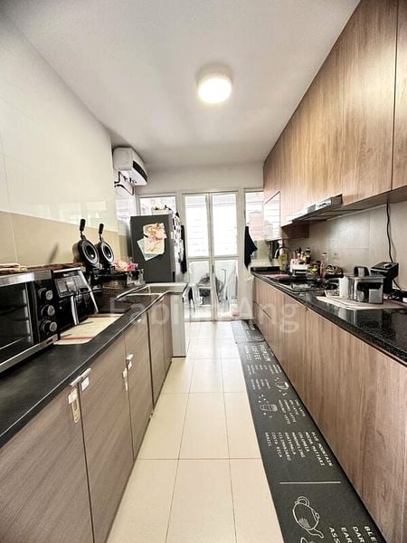 BT BATOK WEST AVE 6 7