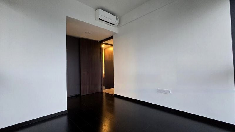 THE LINQ @ BEAUTY WORLD 6