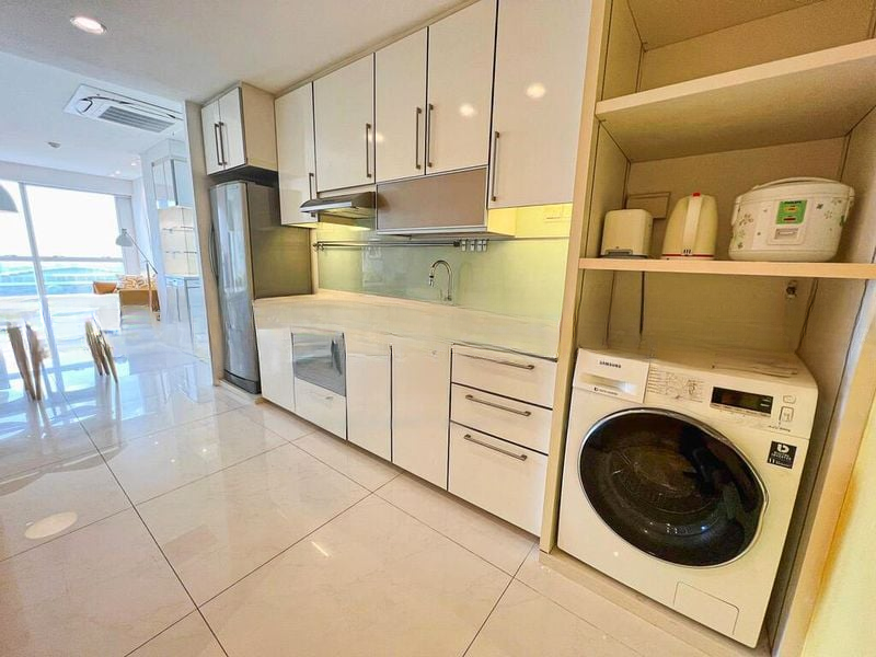 HIGH STREET CENTRE 4