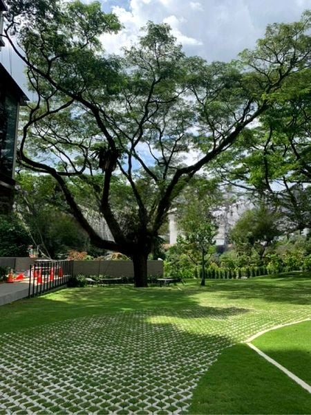 IRWELL HILL RESIDENCES 8