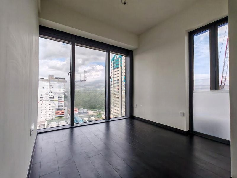 THE LINQ @ BEAUTY WORLD 10