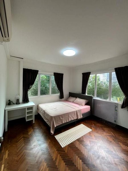 CAVENAGH GARDENS 7