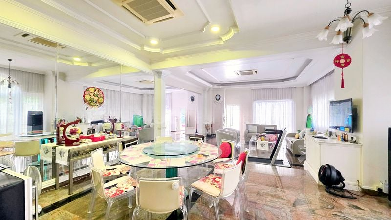 SERANGOON GARDEN ESTATE 2