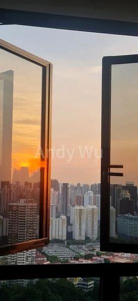 AVENUE SOUTH RESIDENCE 15