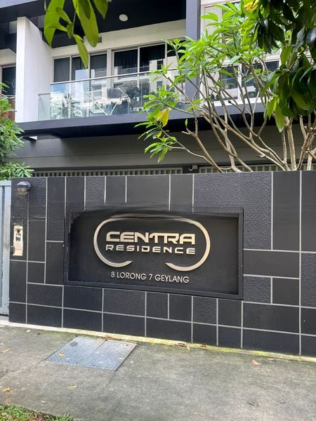 CENTRA RESIDENCE 1